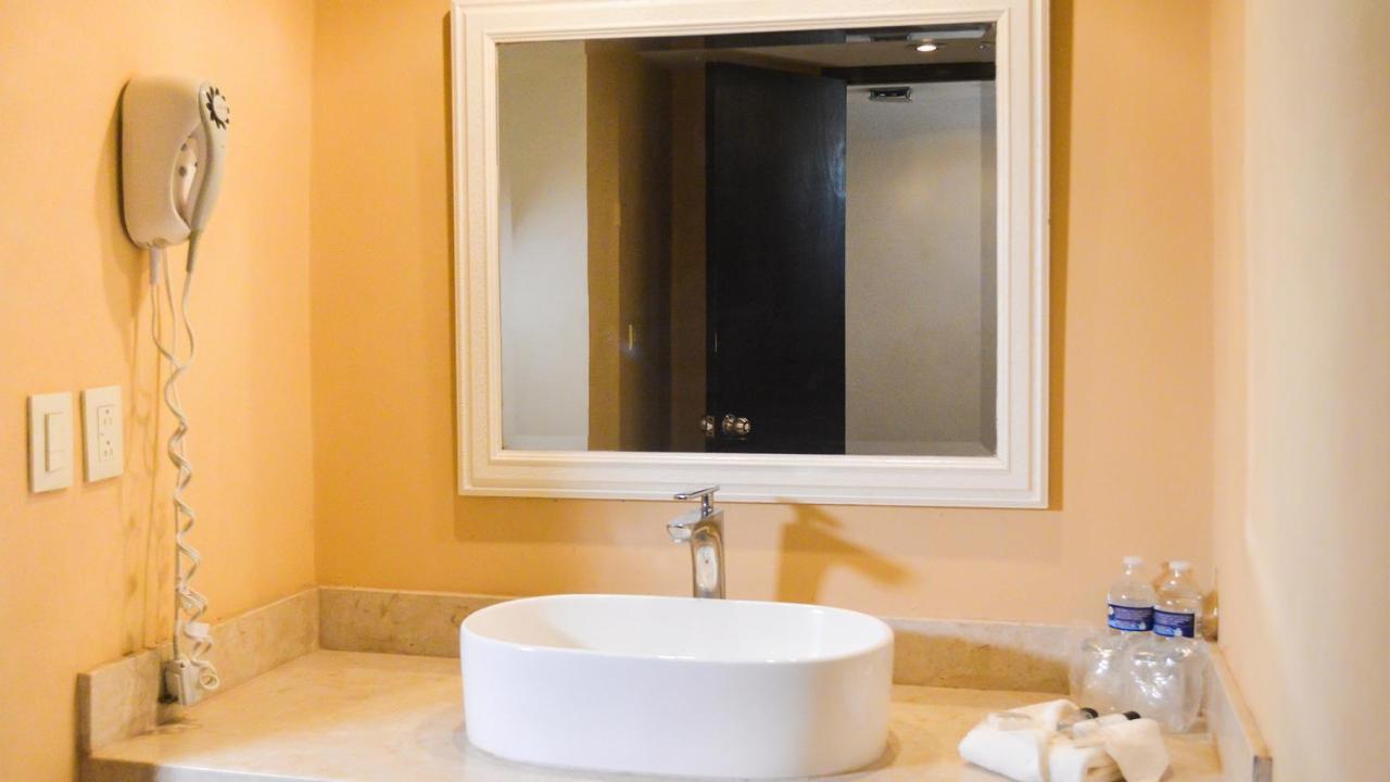 Hotel Armida Express Guaymas Esterno foto